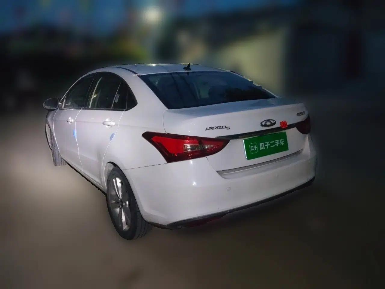 Chery Arrizo 5 2016 1.5L Manual Lingrui Edition — миниатюра 4