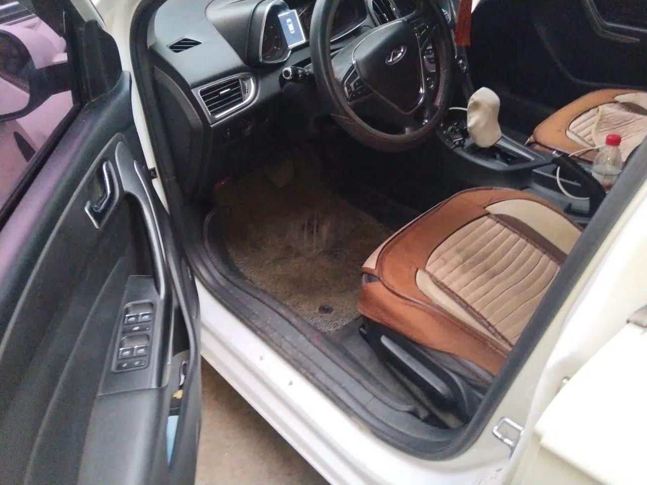 Chery Arrizo 5 2016 1.5L CVT Trendsetting Edition — миниатюра 16