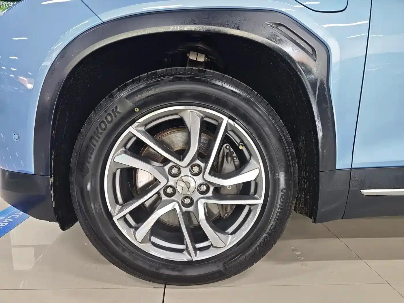NIO ES6 2019 420KM Sport Edition — миниатюра 8