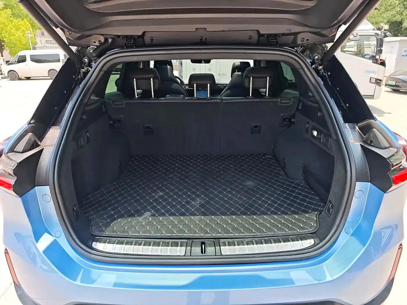 NIO ES6 2019 420KM Sport Edition — миниатюра 9