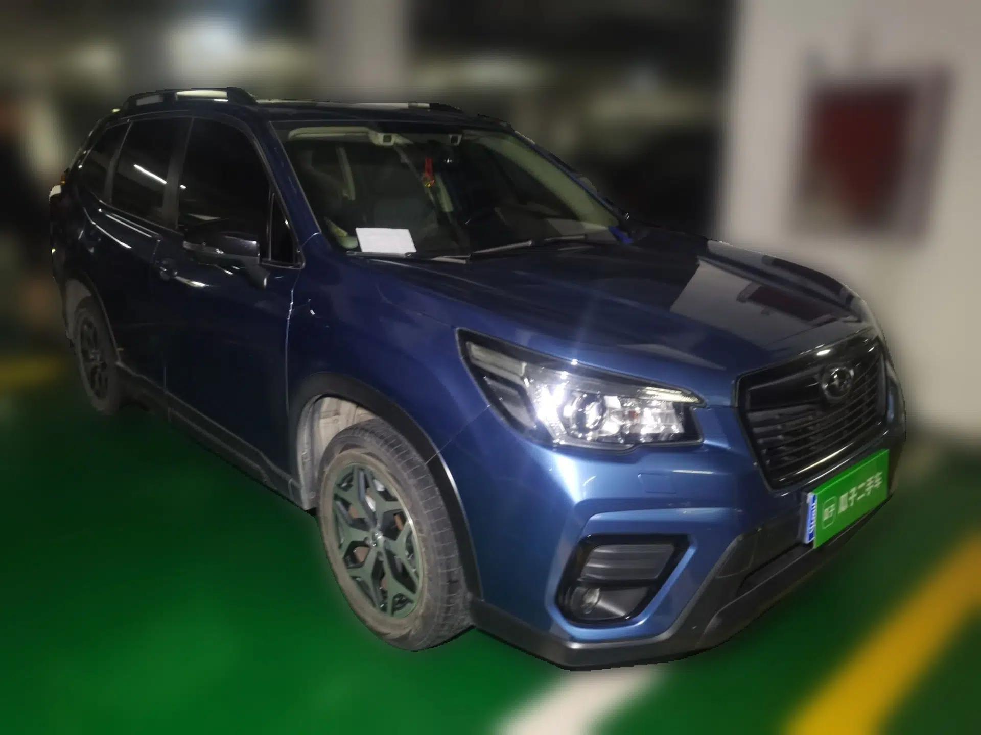 Subaru Forester 2021 2.0i Luxury Edition EyeSight — миниатюра 3