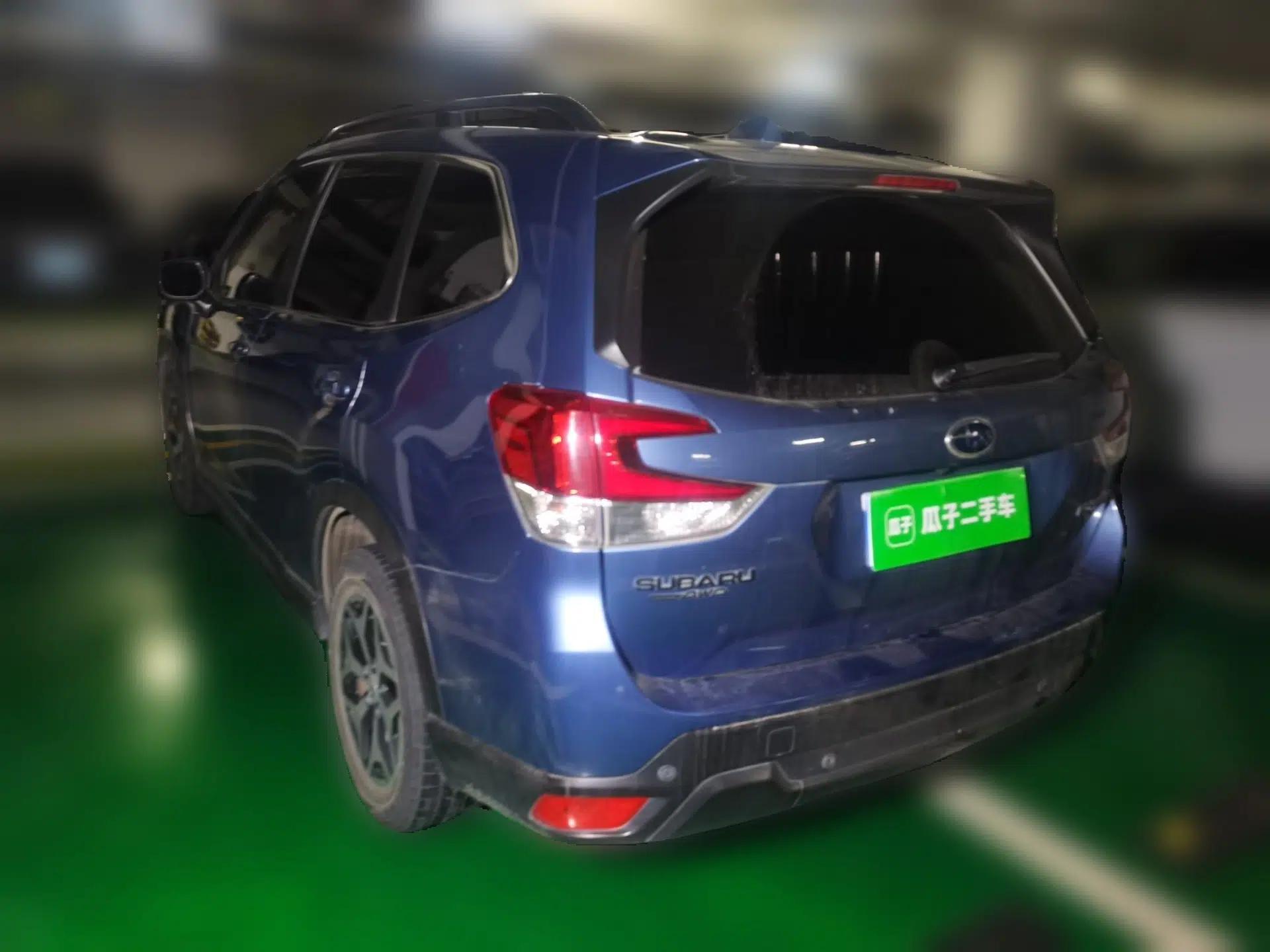 Subaru Forester 2021 2.0i Luxury Edition EyeSight — миниатюра 4
