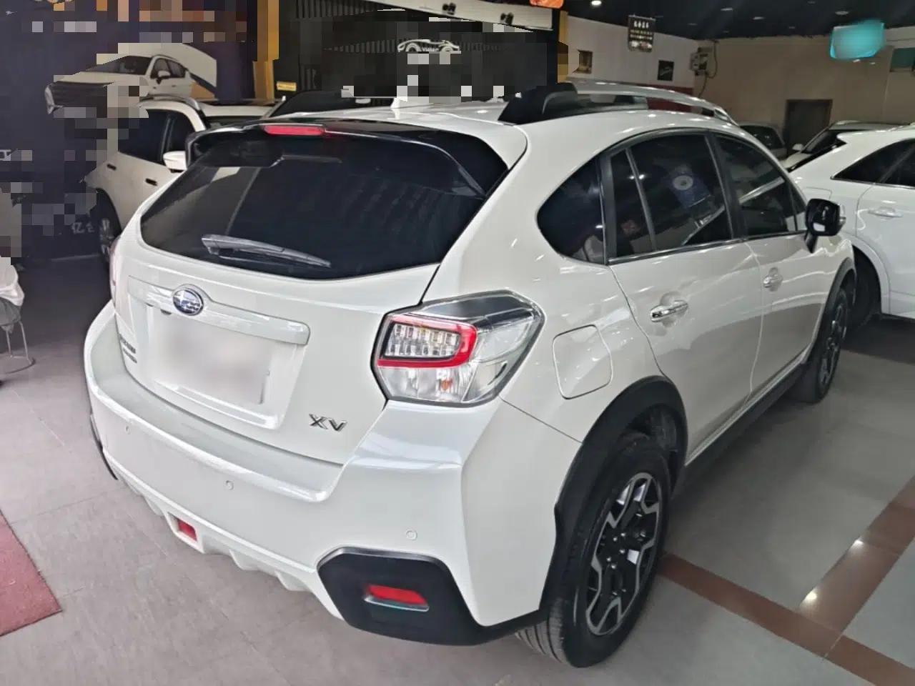 Subaru XV 2016 2.0i Elite Edition — миниатюра 6