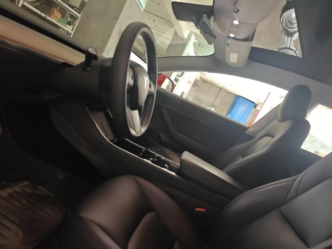Tesla Model 3 2020 Refreshed Version Long-Range Rear-Wheel Drive — миниатюра 15