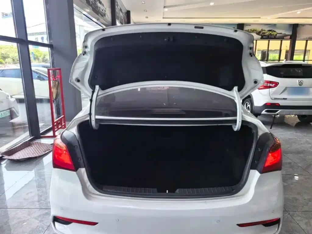 Hyundai Mistra 2017 1.8L Automatic Intelligent GLS (National V Emission Standard) — миниатюра 19