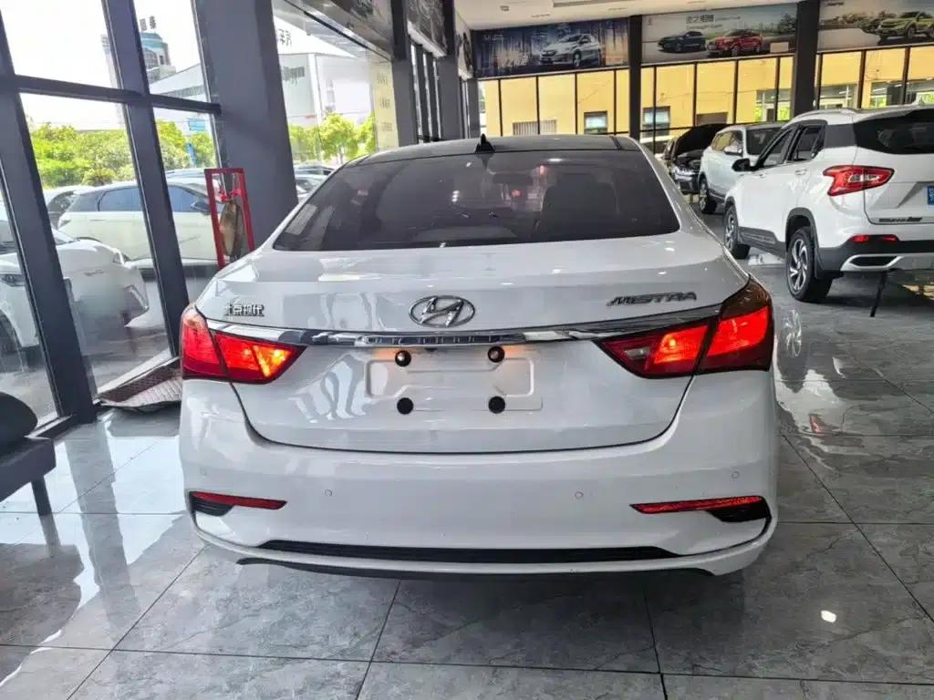 Hyundai Mistra 2017 1.8L Automatic Intelligent GLS (National V Emission Standard) — миниатюра 6