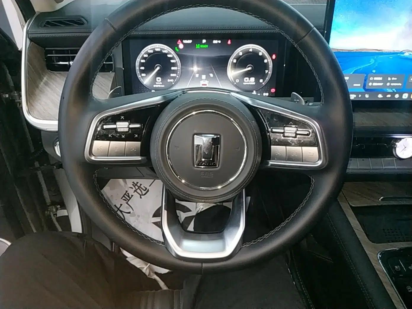 Tank 500 2022 3.0T Sport Edition "Creation" Version 5-Seater — миниатюра 13
