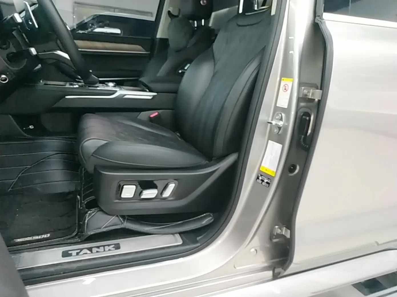 Tank 500 2022 3.0T Sport Edition "Creation" Version 5-Seater — миниатюра 17