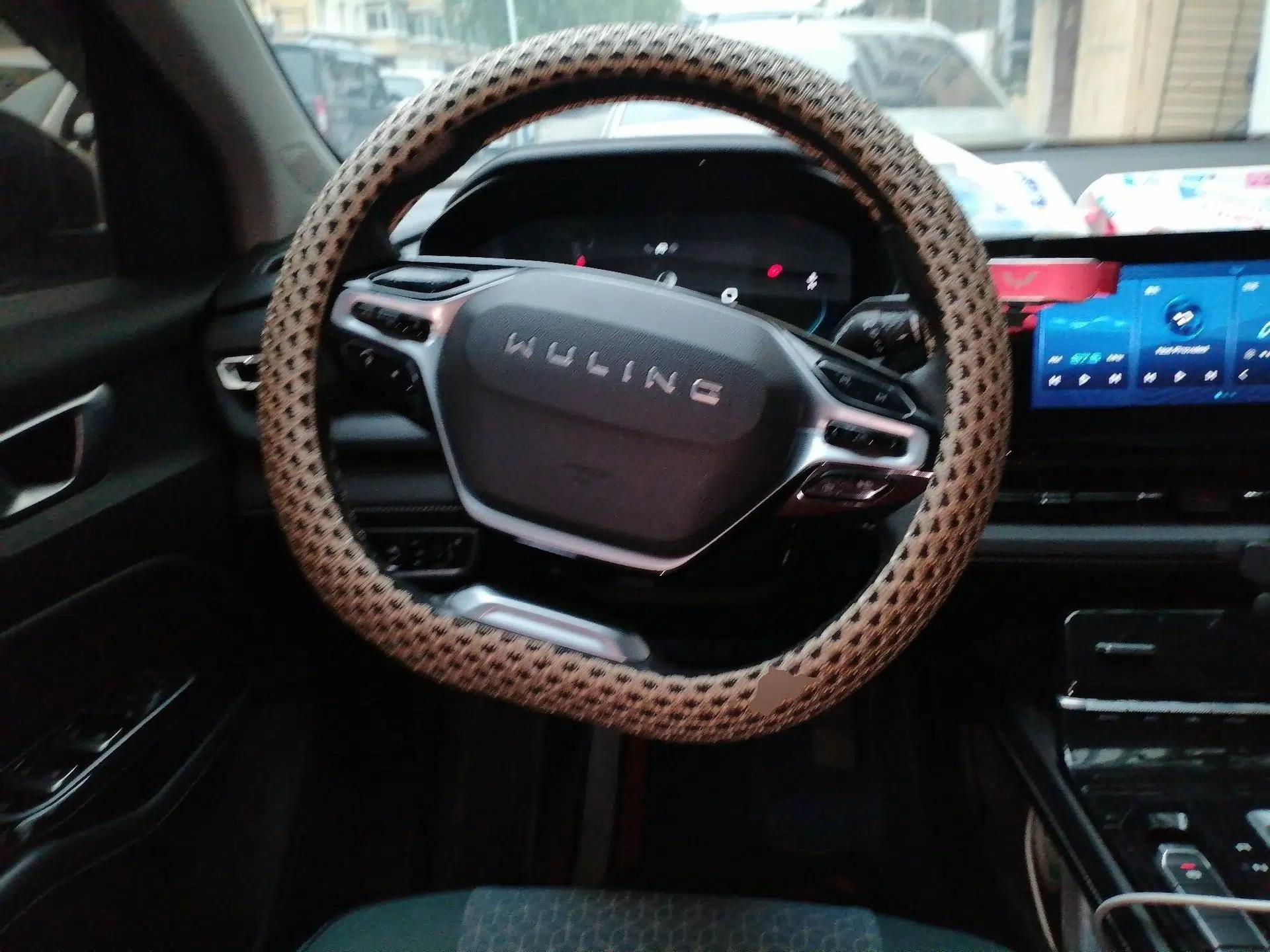 Wuling Victory 2020 1.5T CVT Flagship Edition — миниатюра 10