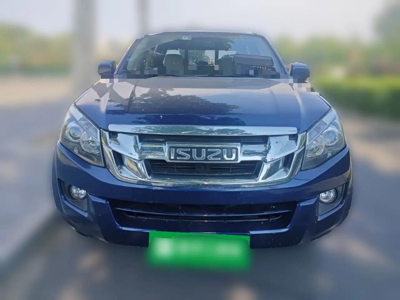 Isuzu D-MAX 2020 2.5T 4x4 Automatic Flagship Edition China VI Standard Extended Version JE4D25Q6A — миниатюра 2