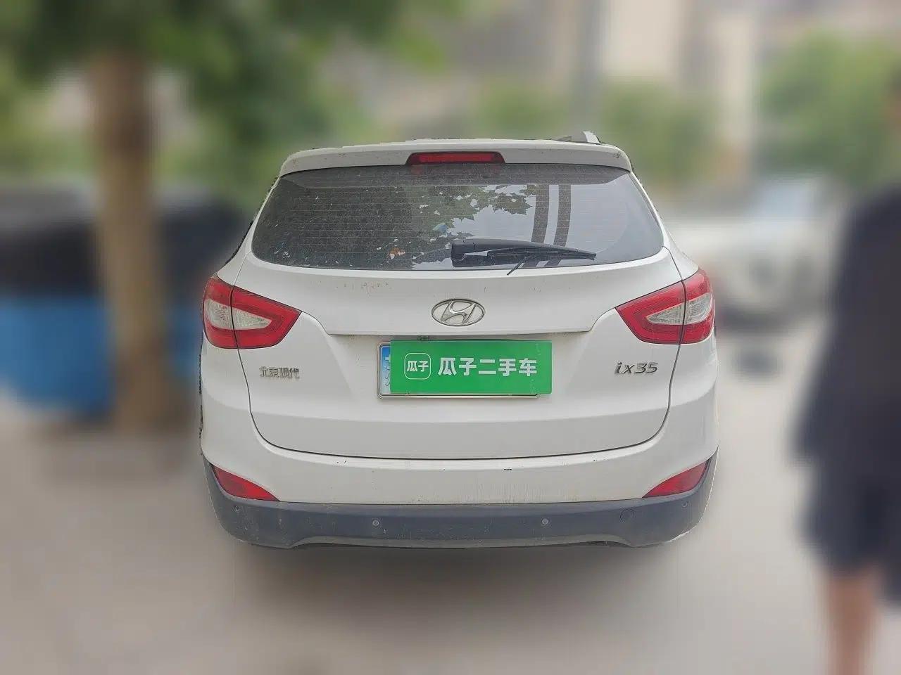 Hyundai ix35 2015 2.0L Automatic 2WD Smart Type China IV — миниатюра 5