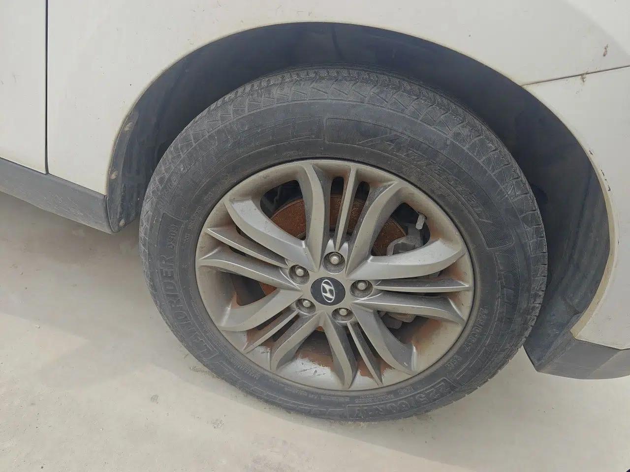 Hyundai ix35 2015 2.0L Automatic 2WD Smart Type China IV — миниатюра 8