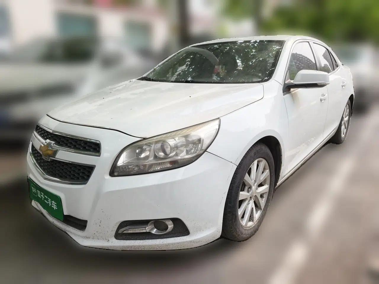 Chevrolet Malibu 2013 2.0L Automatic Luxury Edition — миниатюра 1