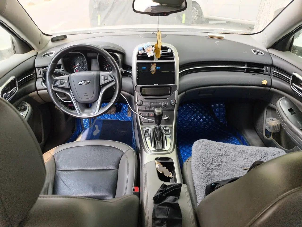 Chevrolet Malibu 2013 2.0L Automatic Luxury Edition — миниатюра 9