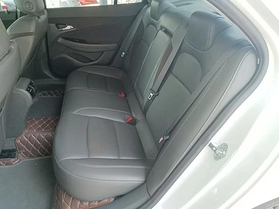 Chevrolet Malibu 2017 1.5T Automatic Luxury Edition — миниатюра 20