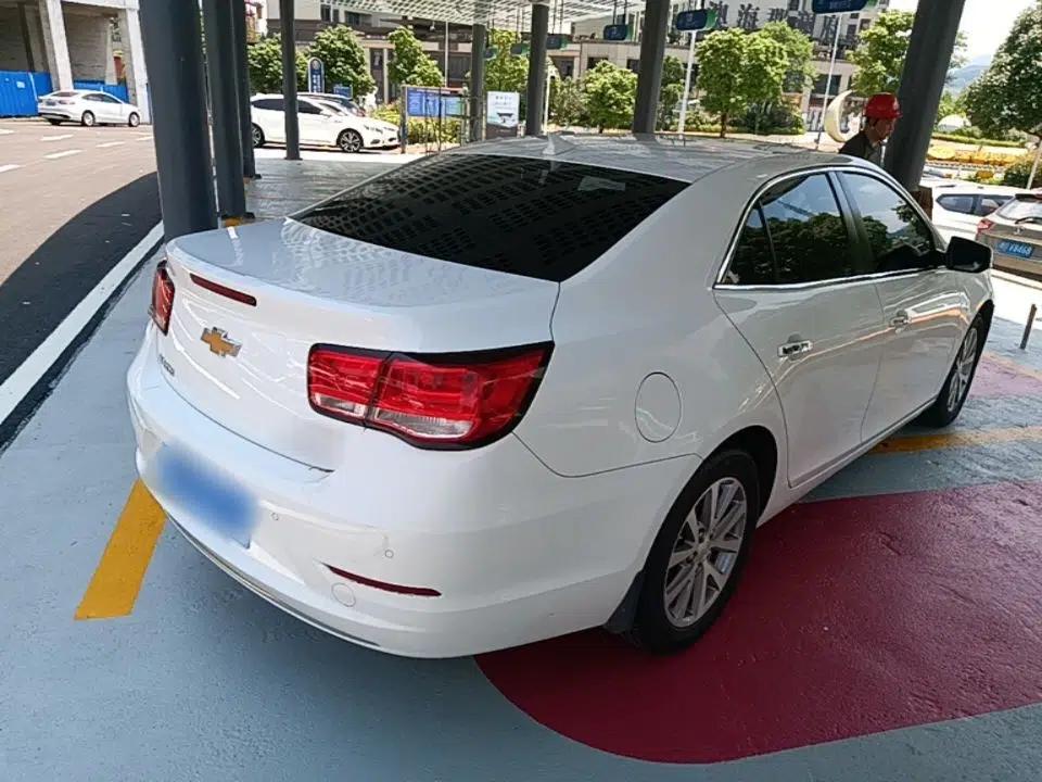 Chevrolet Malibu 2017 1.5T Automatic Luxury Edition — миниатюра 6