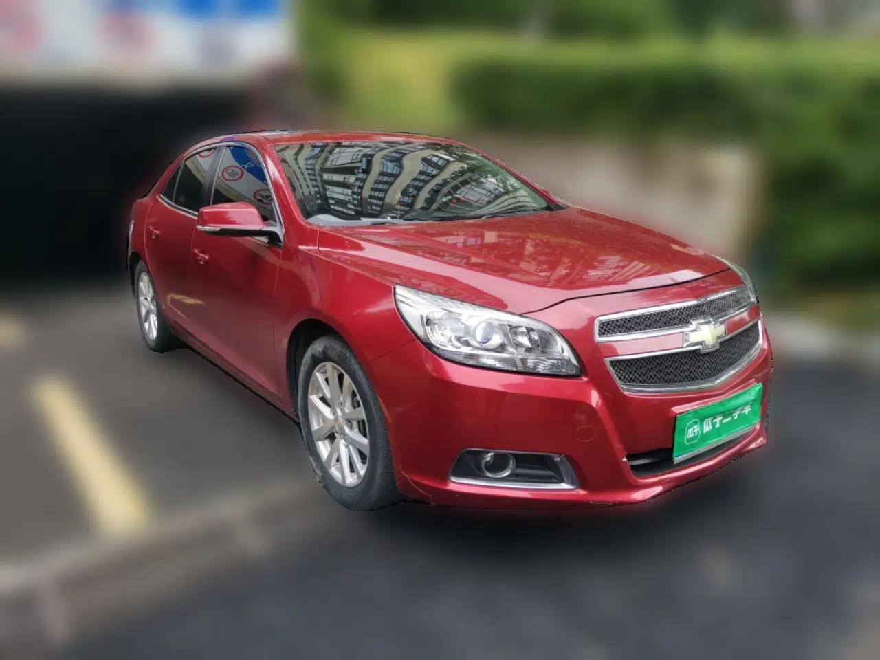 Chevrolet Malibu 2013 2.0L Automatic Luxury Edition — миниатюра 3