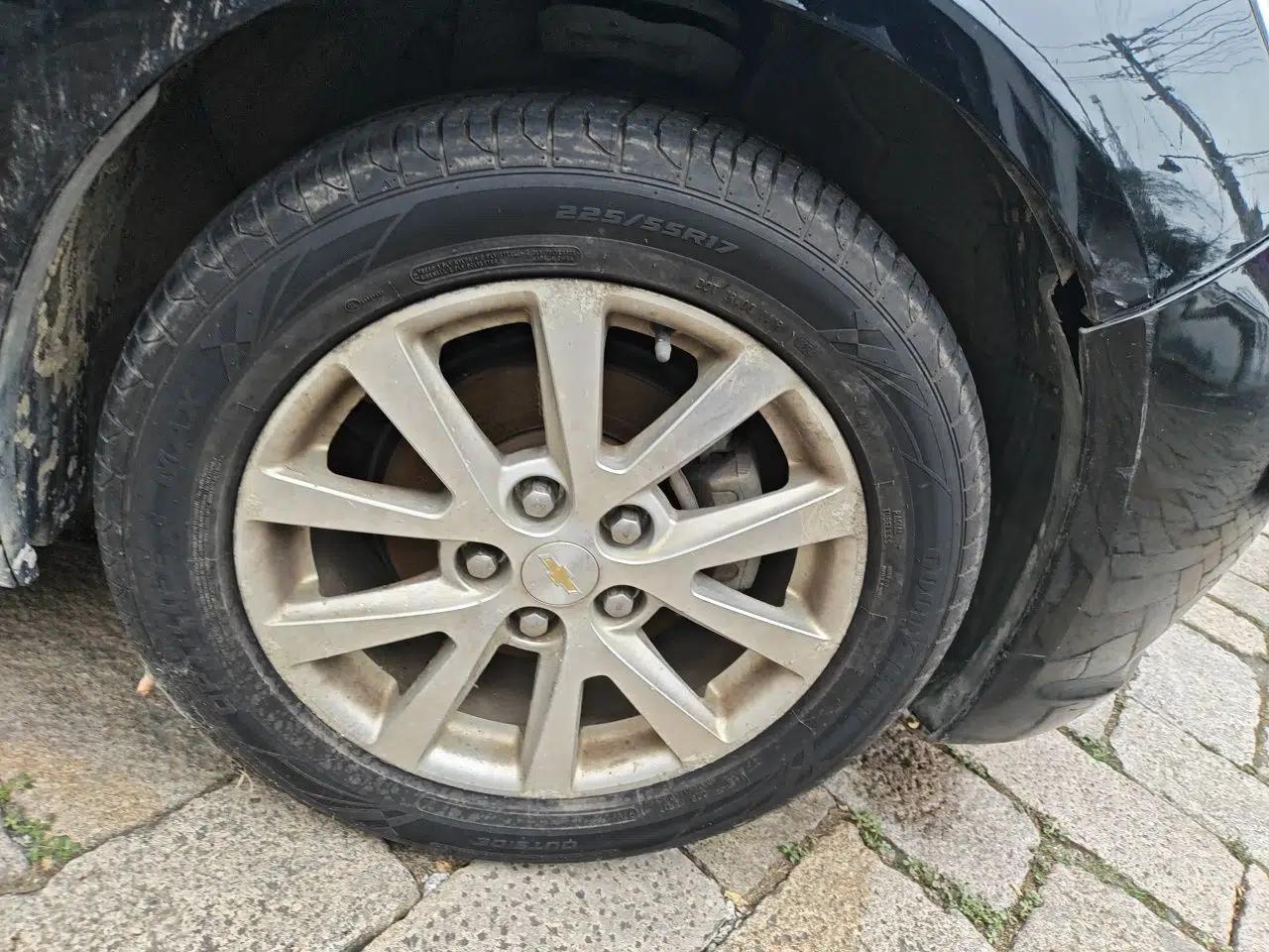 Chevrolet Malibu 2013 2.0L Automatic Luxury Edition — миниатюра 8