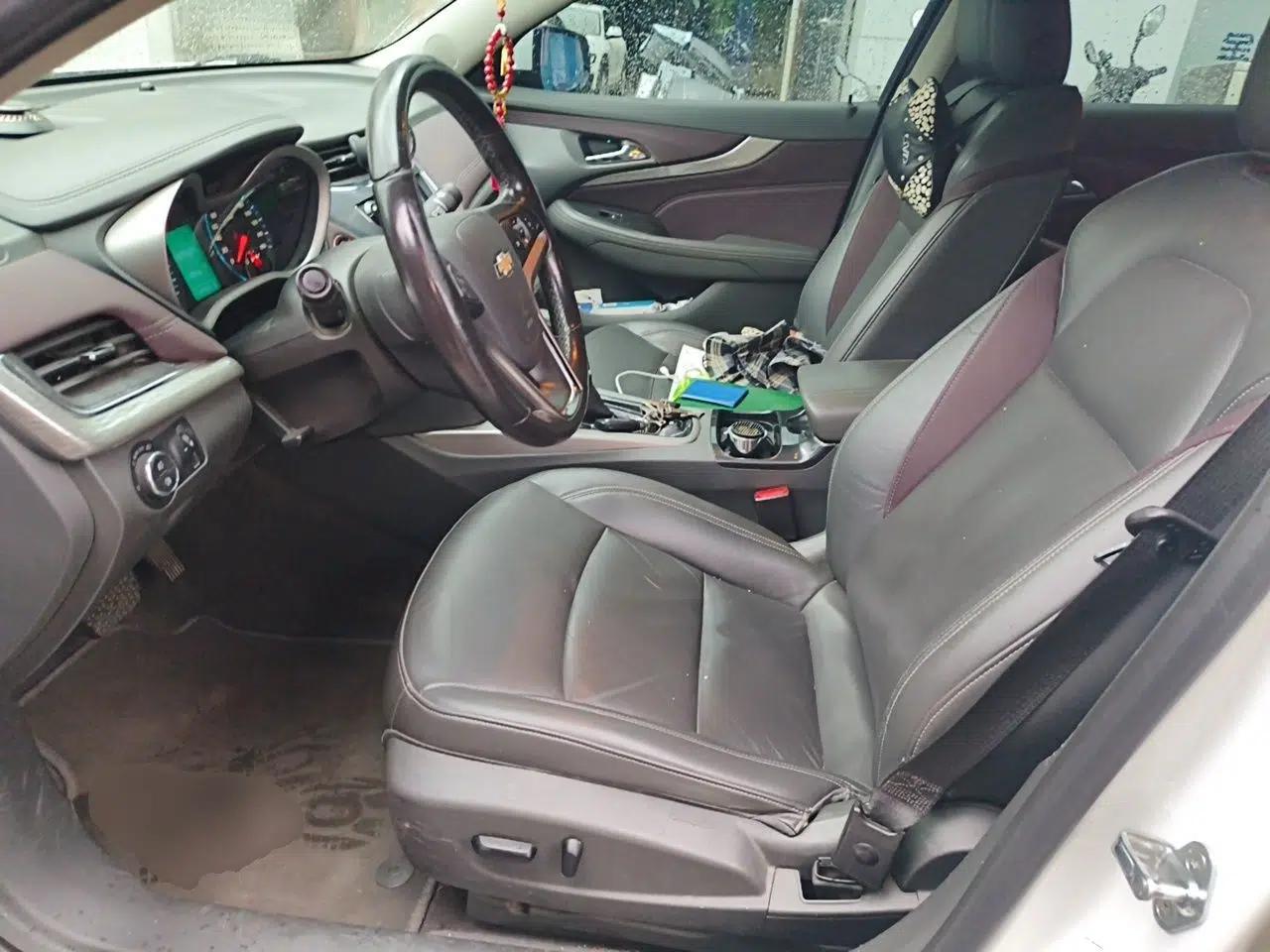 Chevrolet Malibu 2016 2.0L Automatic Luxury Edition — миниатюра 15