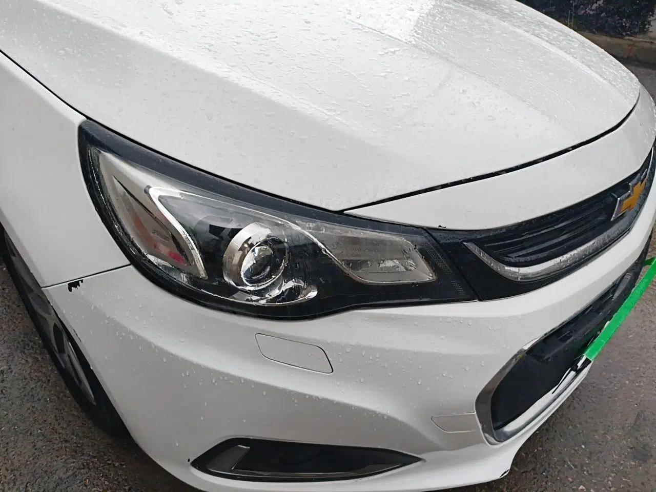 Chevrolet Malibu 2016 2.0L Automatic Luxury Edition — миниатюра 7