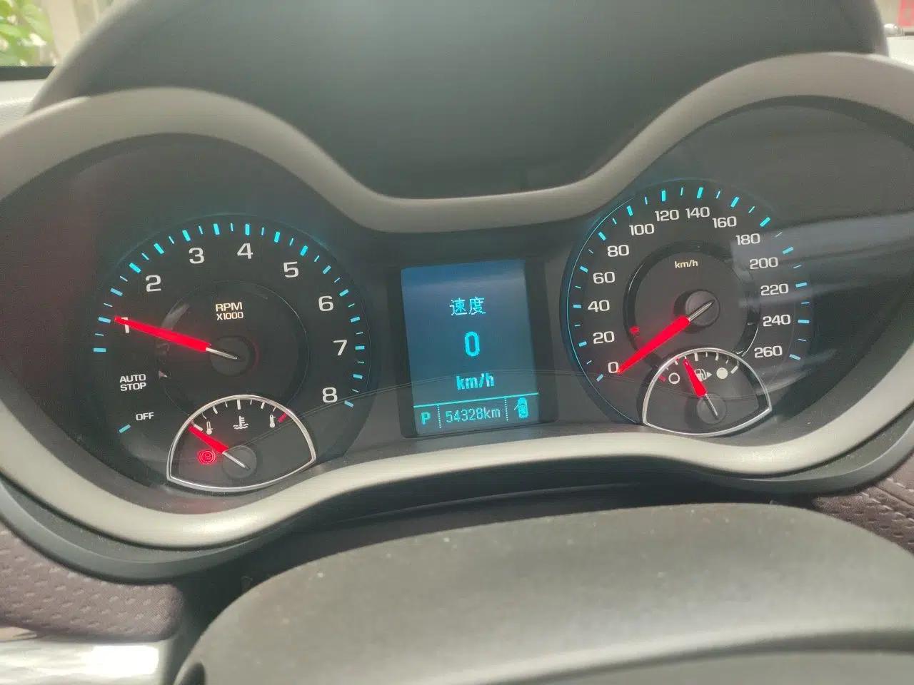 Chevrolet Malibu 2018 530T Automatic Fashion Edition — миниатюра 11