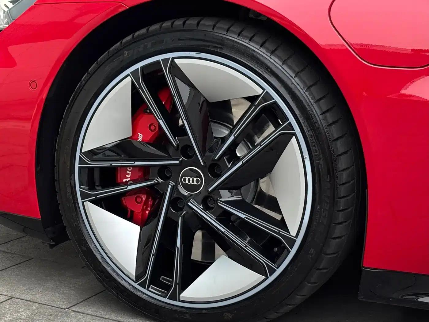 Audi RS e-tron GT 2023 Base Model — миниатюра 19