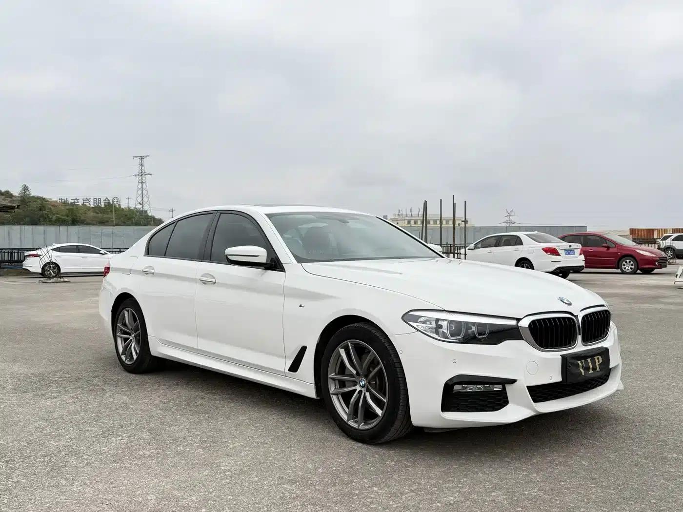 2018 BMW 5 Series Imported Model 525i M Sport Package — миниатюра 2