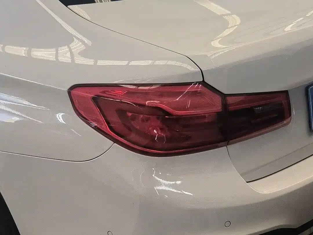 2018 BMW 5 Series Imported Model 525i M Sport Package — миниатюра 14
