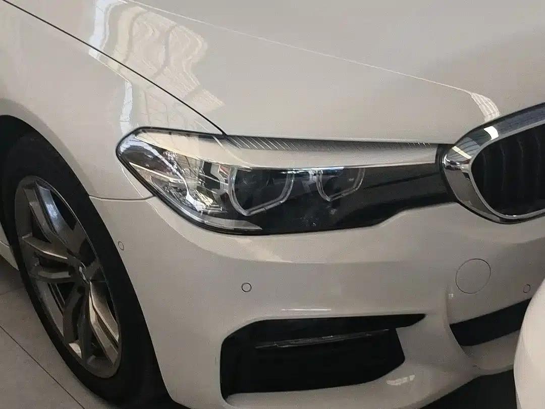 2018 BMW 5 Series Imported Model 525i M Sport Package — миниатюра 10