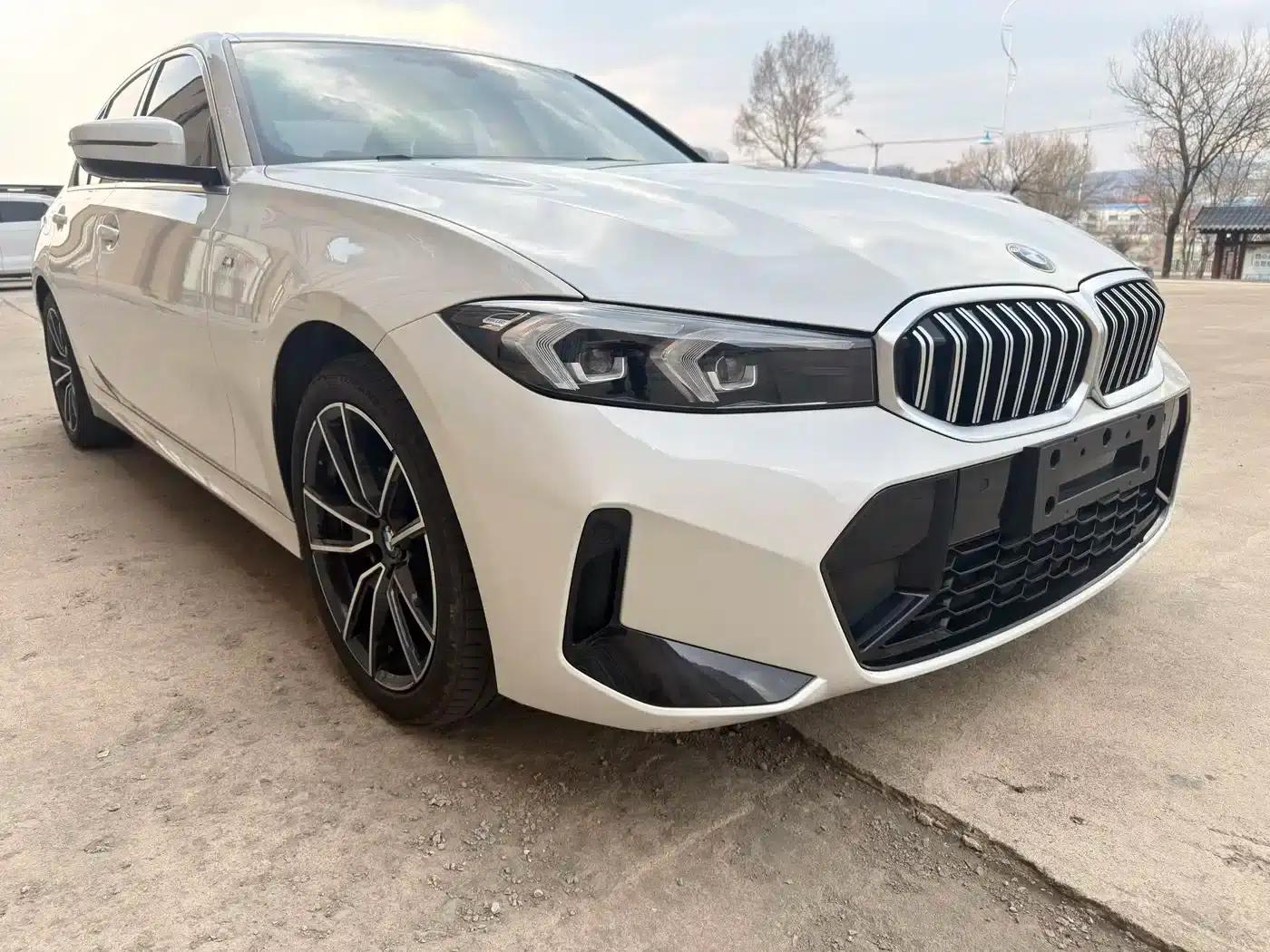 2023 BMW 3 Series 320i M Sport Package — миниатюра 3