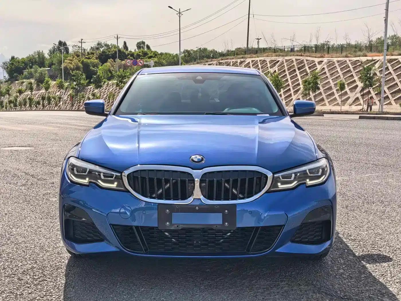 2021 BMW 3 Series 325Li M Sport Package — миниатюра 1