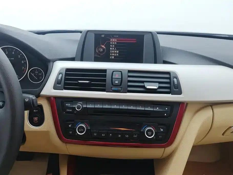 BMW 3 Series 2015 320i Super Enjoyment Edition Fashion Model — миниатюра 13