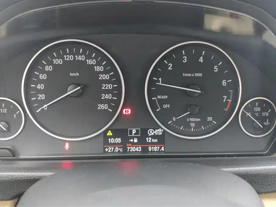 BMW 3 Series 2015 320i Super Enjoyment Edition Fashion Model — миниатюра 14