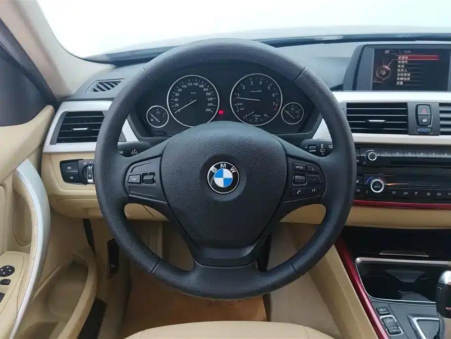 BMW 3 Series 2015 320i Super Enjoyment Edition Fashion Model — миниатюра 15