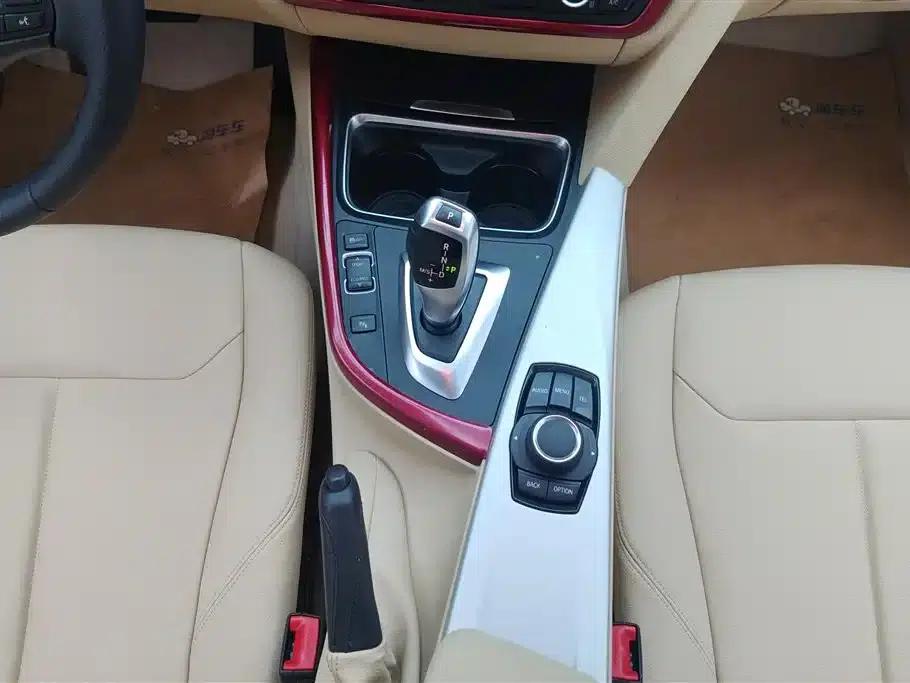 BMW 3 Series 2015 320i Super Enjoyment Edition Fashion Model — миниатюра 16