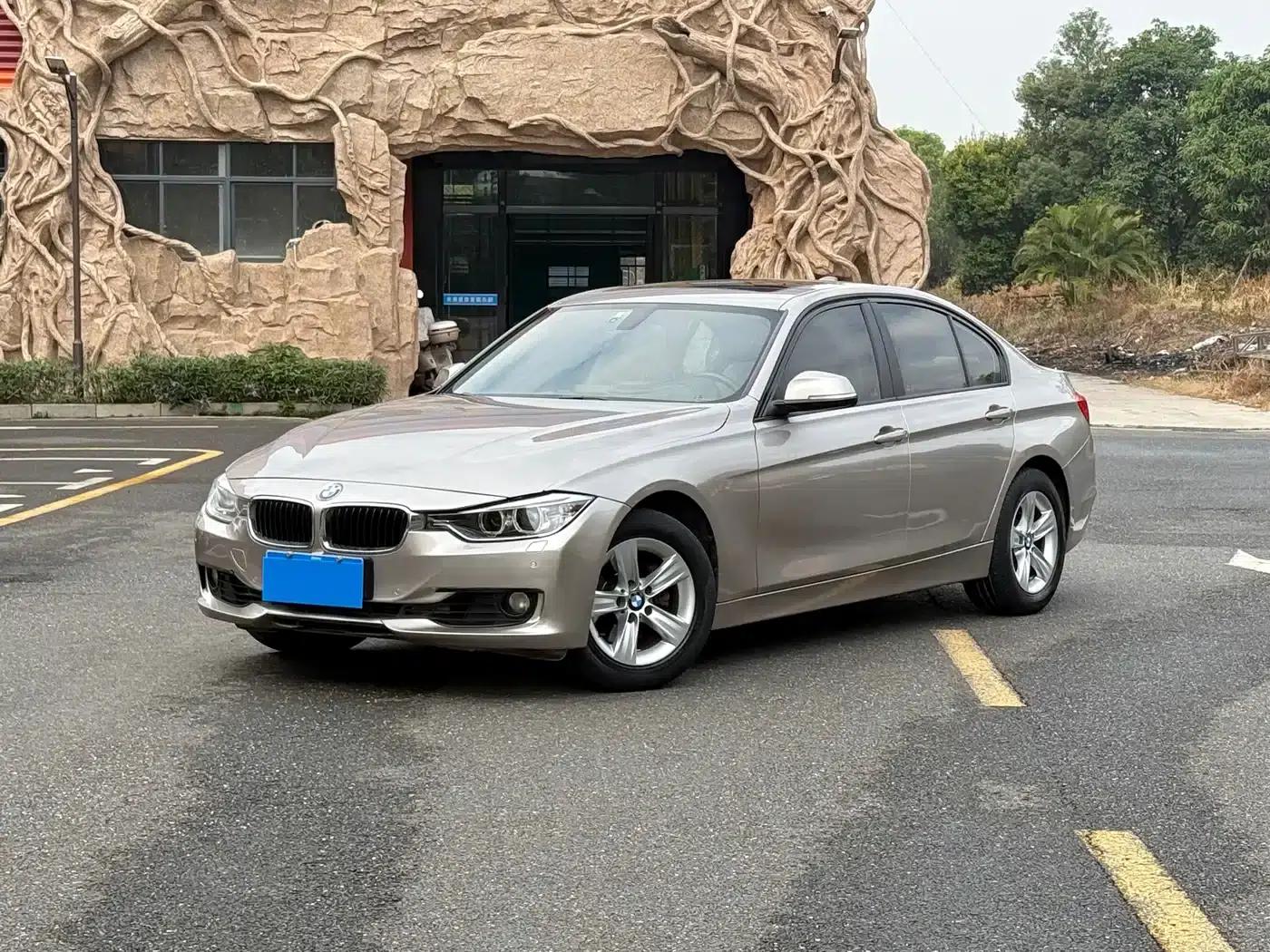 BMW 3 Series 2015 320i Super Enjoyment Edition Fashion Model — миниатюра 4