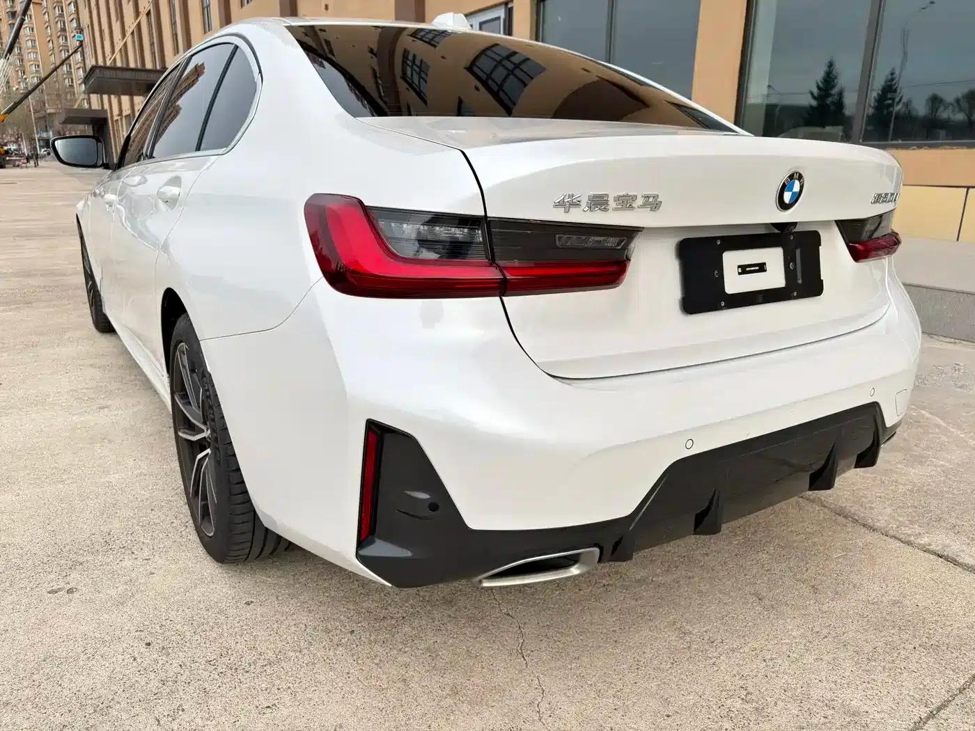 2023 BMW 3 Series 320Li M Sport Package — миниатюра 5