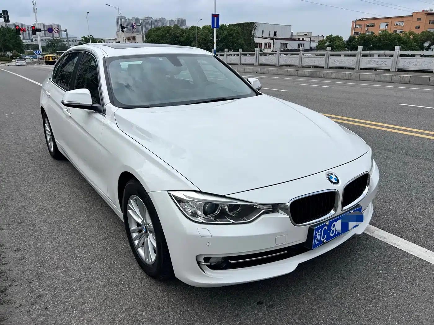 BMW 3 Series 2013 320Li Fashion Edition — миниатюра 2