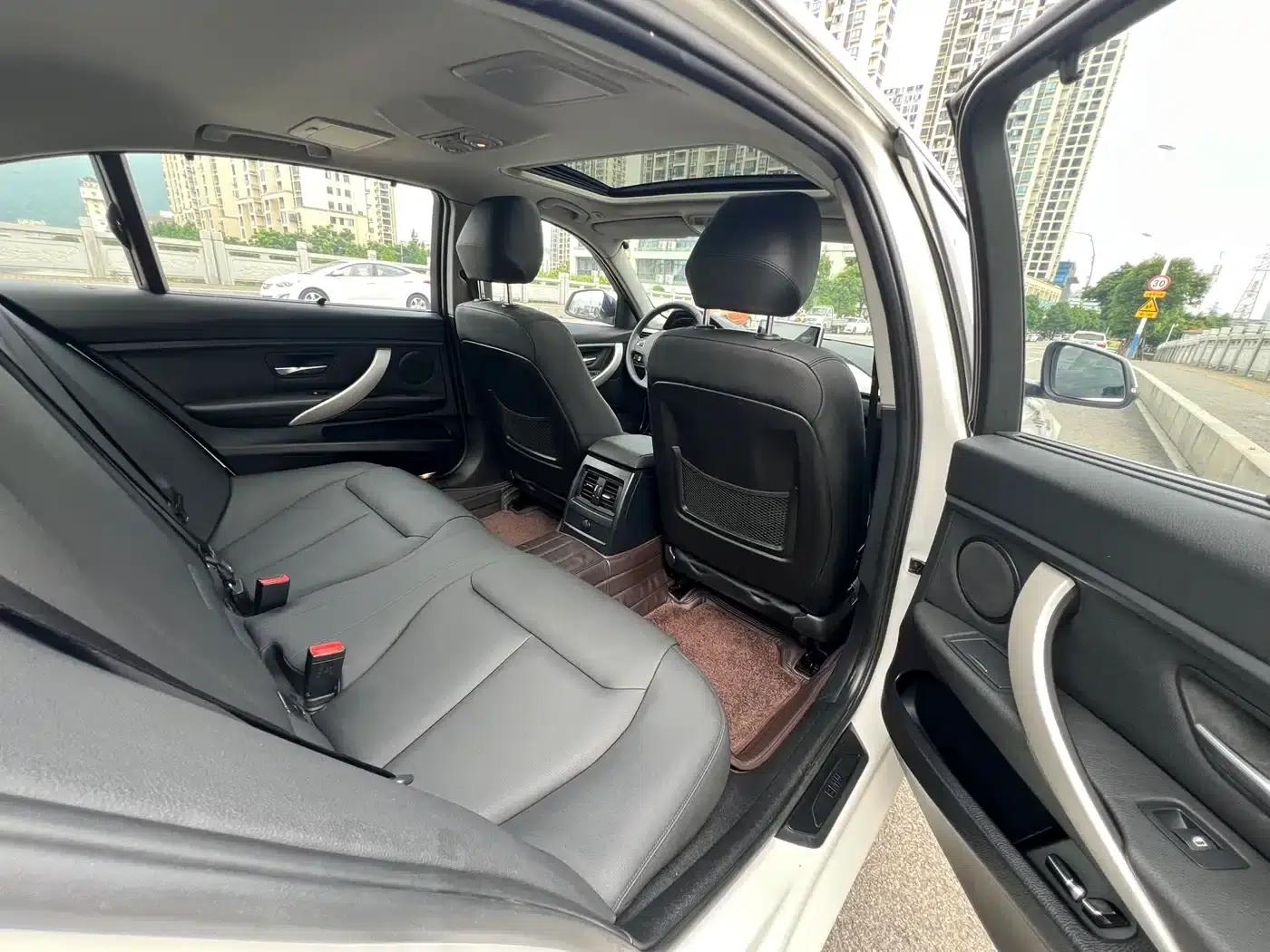 BMW 3 Series 2013 320Li Fashion Edition — миниатюра 8