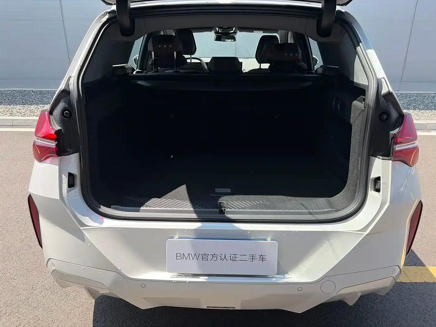 BMW X3 2025 xDrive25L Luxury Package — миниатюра 8