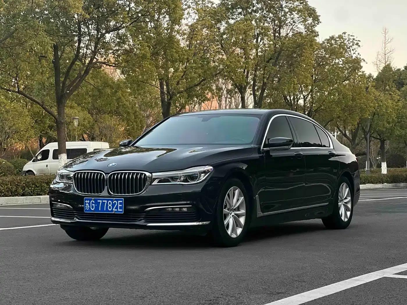 2016 BMW 7 Series 730Li Leading Edition — миниатюра 1