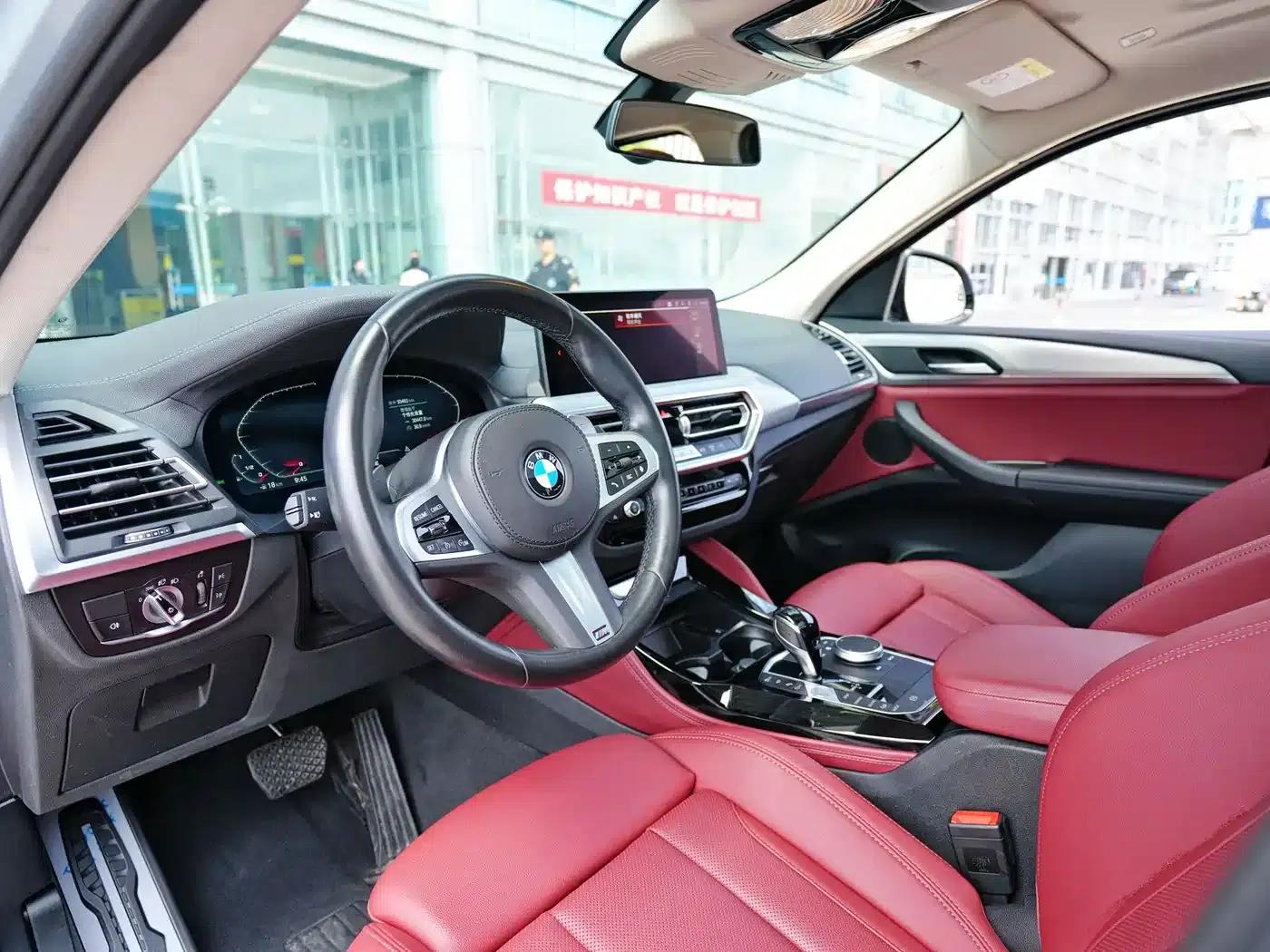 2022 BMW X4 xDrive 30i M Sport Package — миниатюра 11