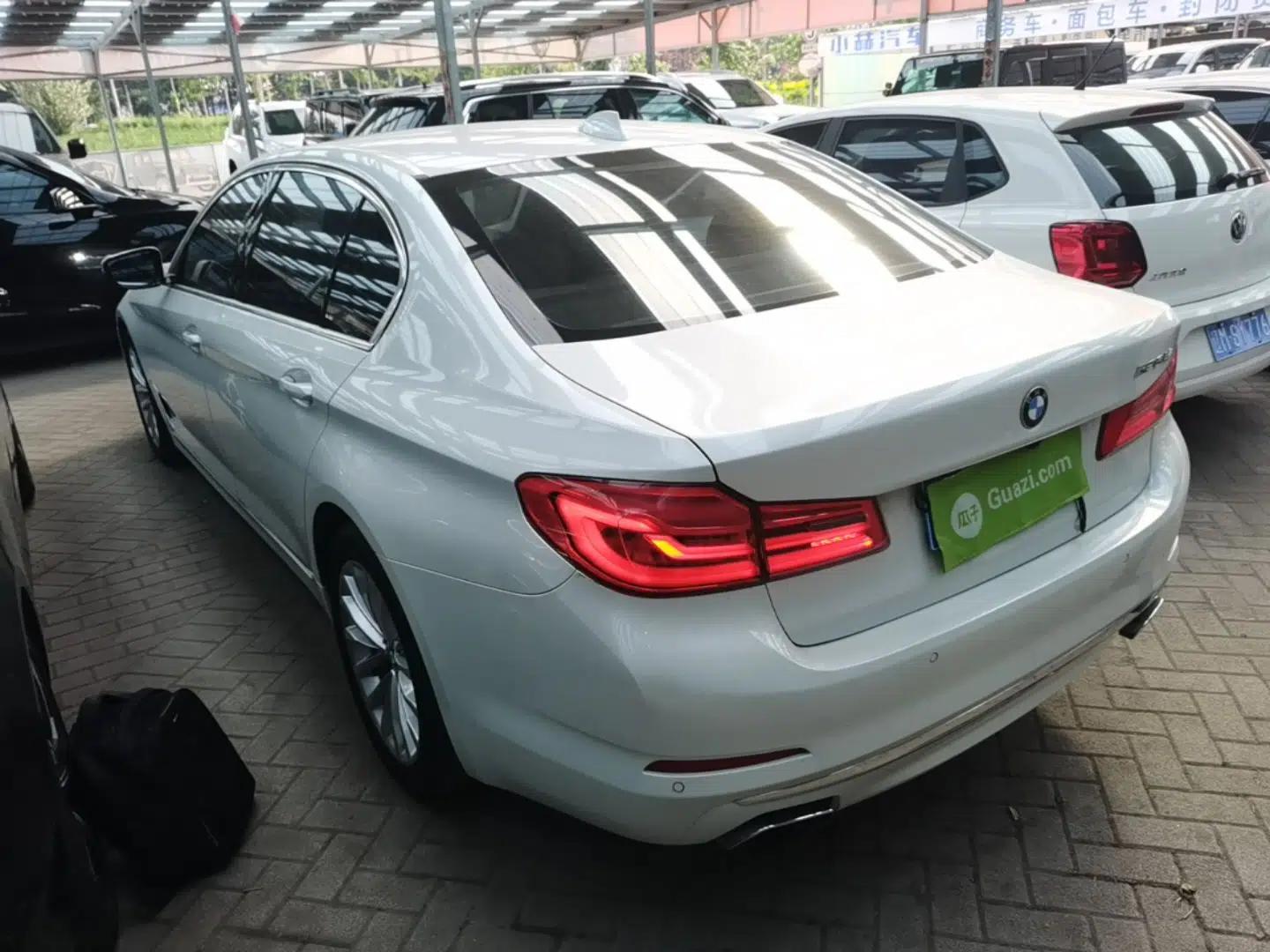 BMW 5 Series 2019 525Li Luxury Package — миниатюра 4