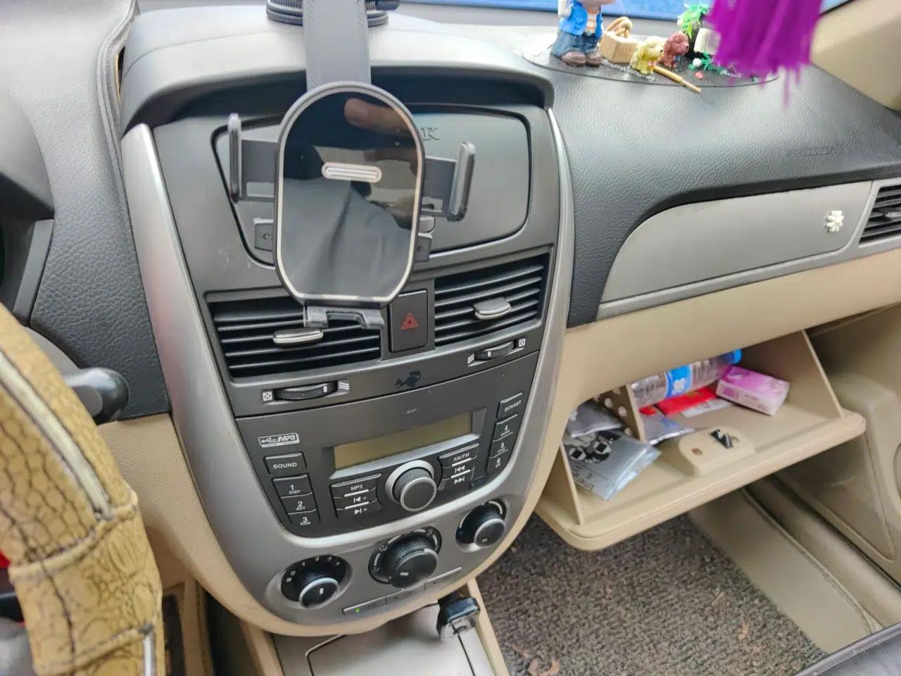 Buick Excelle 2011 1.6 LX-MT — миниатюра 13