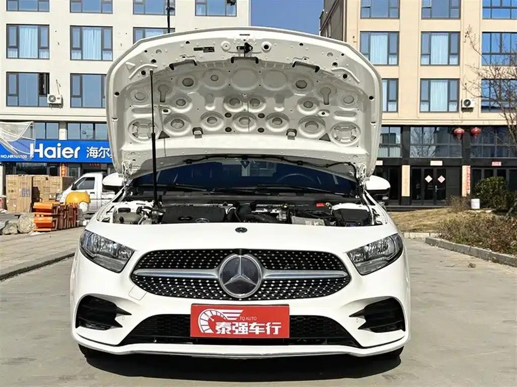 Mercedes-Benz A-Class 2020 Facelift A 180 L Sport Sedan — миниатюра 20