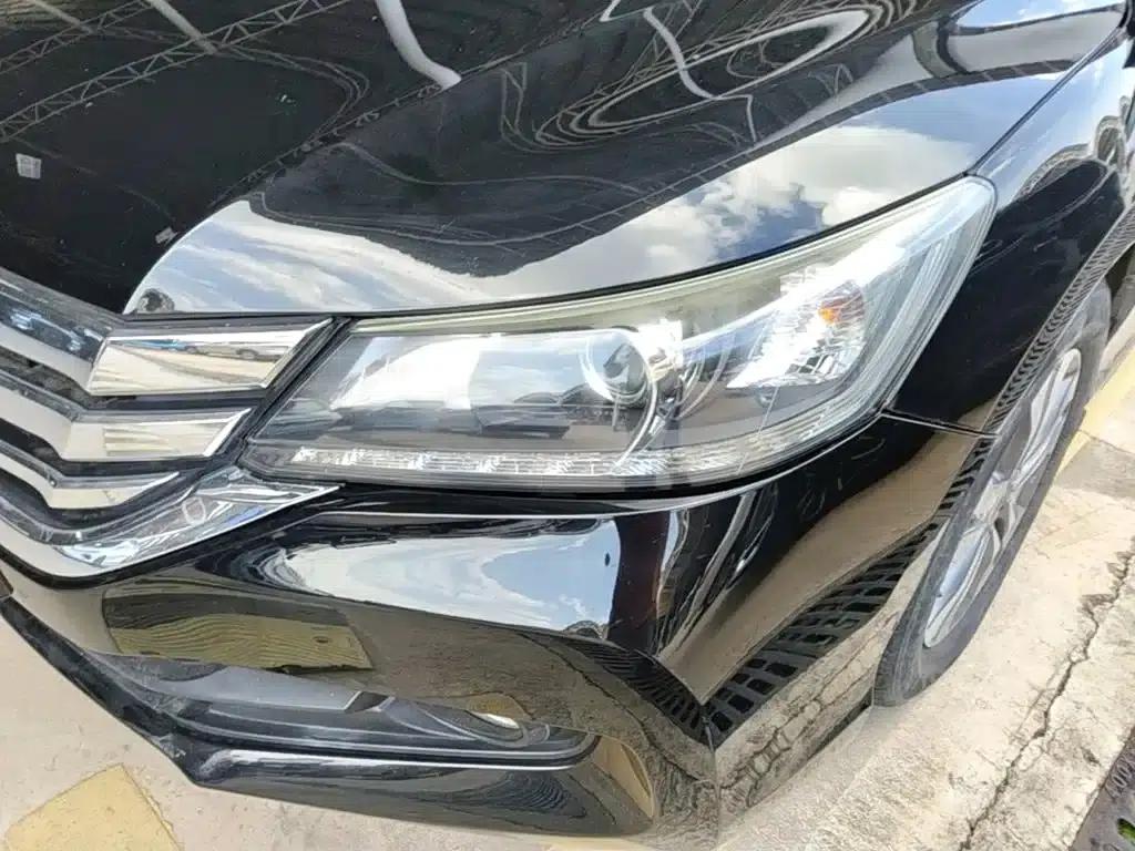 2015 Honda Accord 2.0L LX Comfort Edition — миниатюра 24