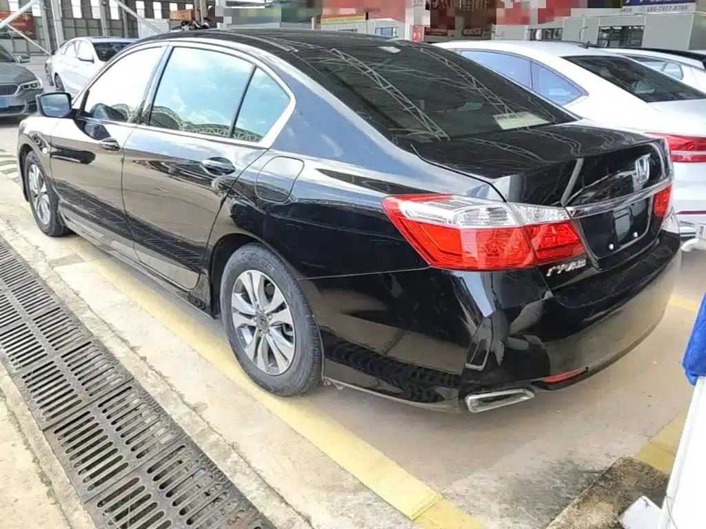 2015 Honda Accord 2.0L LX Comfort Edition — миниатюра 5