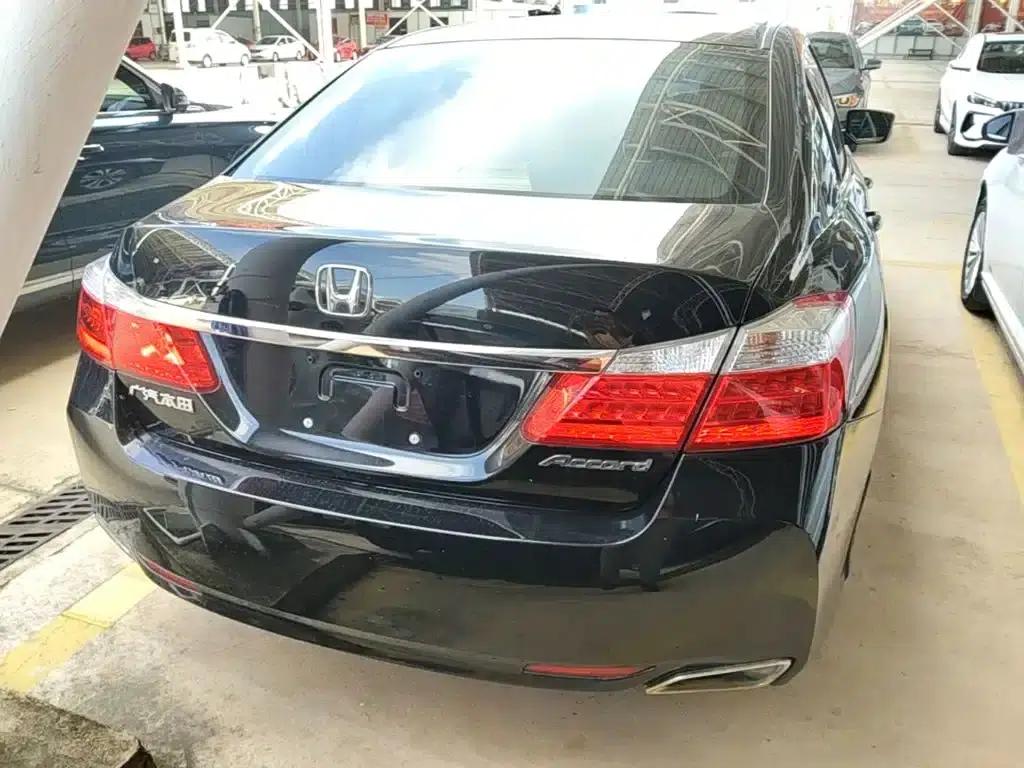 2015 Honda Accord 2.0L LX Comfort Edition — миниатюра 6