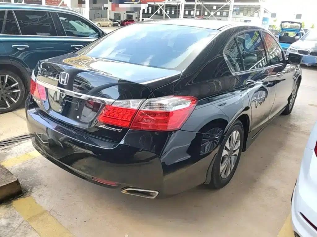 2015 Honda Accord 2.0L LX Comfort Edition — миниатюра 7