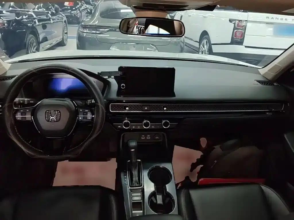 2023 Civic 240TURBO CVT Sport Edition — миниатюра 10